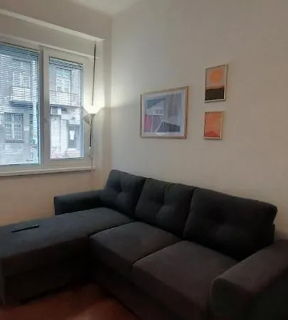 Apartment Zeleni Venac & *